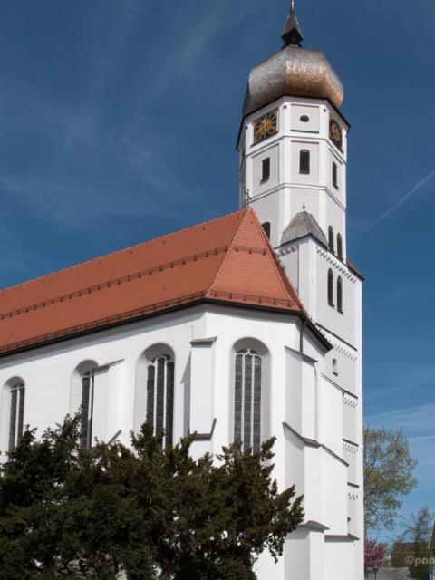 aichach-kirche-mariae-himmelfahrt-von-aussen